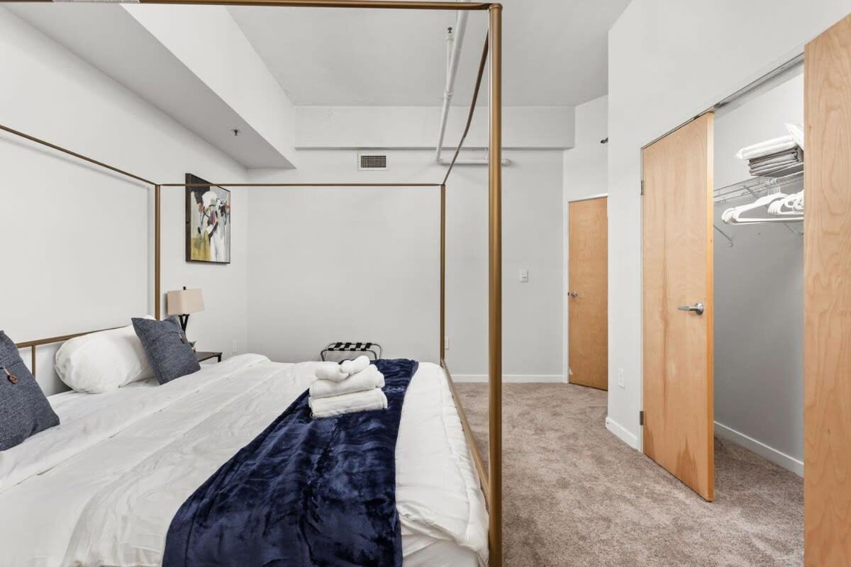 Modern Downtown Apartment 2Br 2Ba By Cozysuites Indianapolis Exteriér fotografie